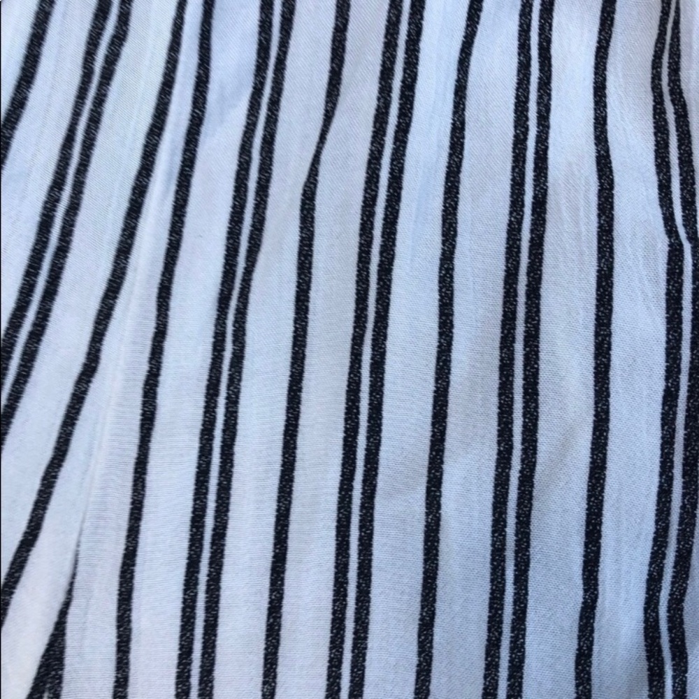 Billabong Striped Romper.size L - Picture 4 of 6